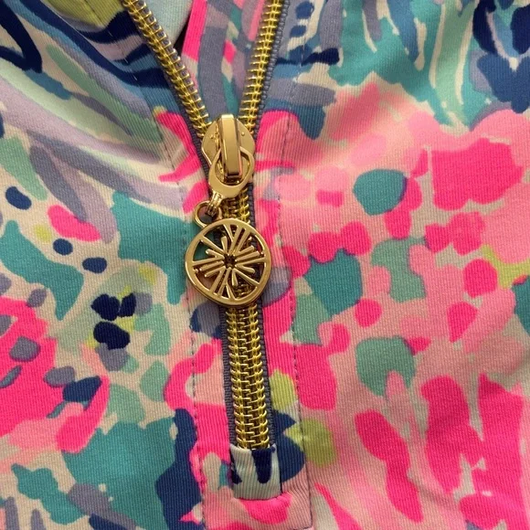 Lilly Pulitzer luxletic popover quarter zip - Picture 5 of 6